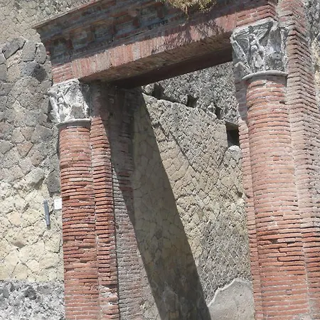 Herculis Domus Отель типа 