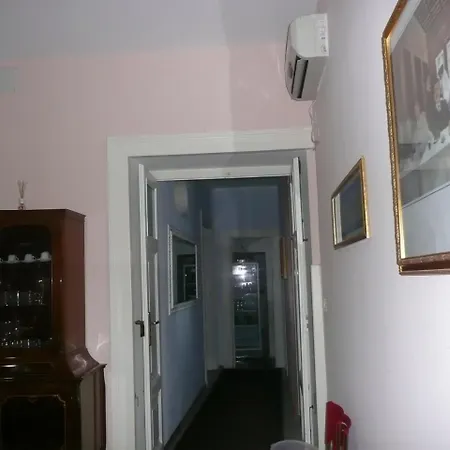 Herculis Domus Отель типа 