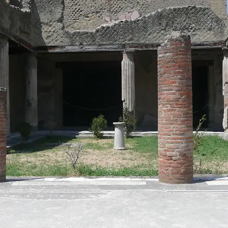 Herculis Domus 3* Ercolano