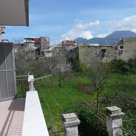Herculis Domus Bed & Breakfast