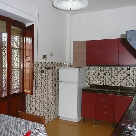 Bed & Breakfast Herculis Domus