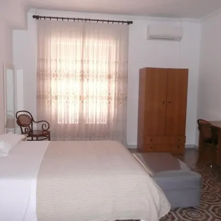 Herculis Domus 3*