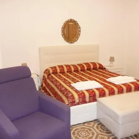 Herculis Domus Bed & Breakfast