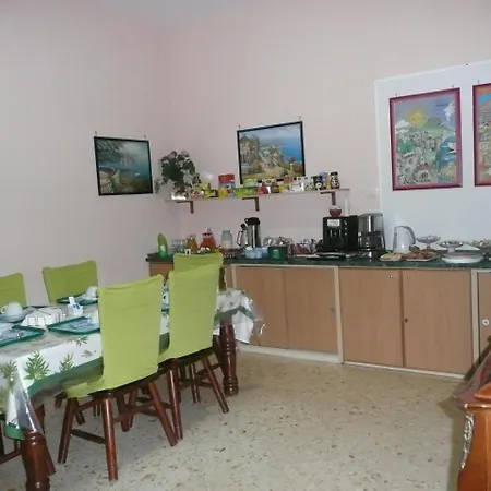 Herculis Domus Bed & Breakfast 3*